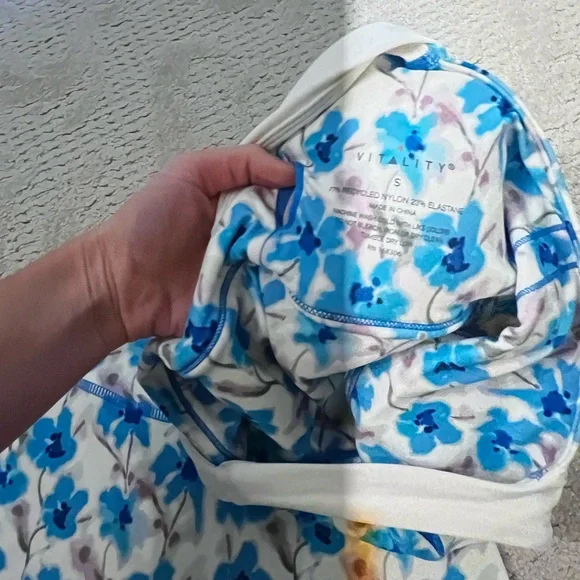 Vitality Blue Floral Brumate Collection size S - Picture 8 of 8